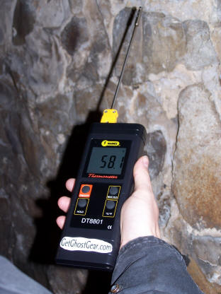 Digital thermometer with k-type probe on ghost hunt